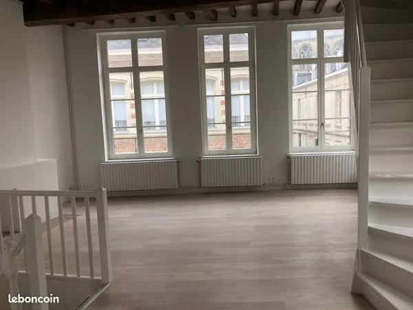 Valenciennes CENTRE VILLE F4 105 M2