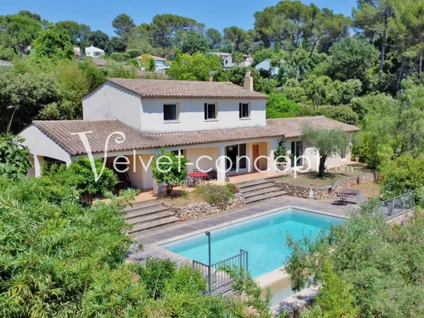 Exclusivité - VILLA inspiration Contemporaine - Calme - BIOT secteur Niki St Phalle - 1.450.000 €