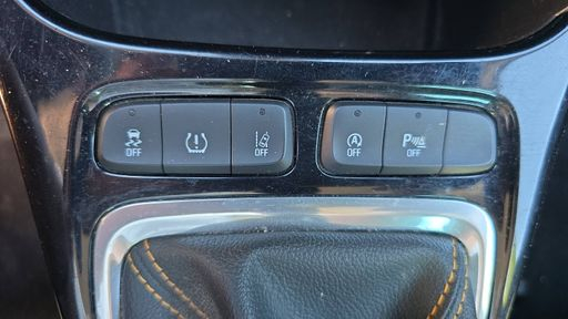 Opel Crossland X 1.2 Turbo 130 - Innovation – 2018 – 73005 km – Essence – Boîte Manuelle — photo 10