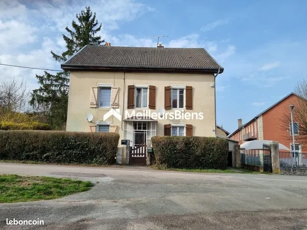 Duplex/Triplex 6 pièces 120 m²