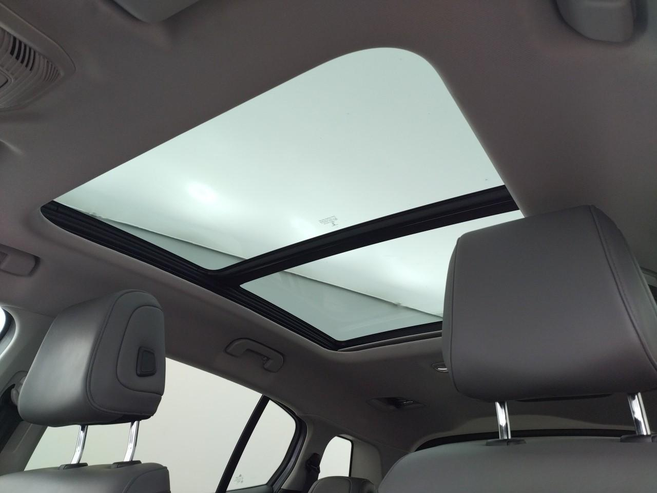 Citroën C5 Aircross hybride rechargeable 225 s&s e-eat8 shine — photo 22
