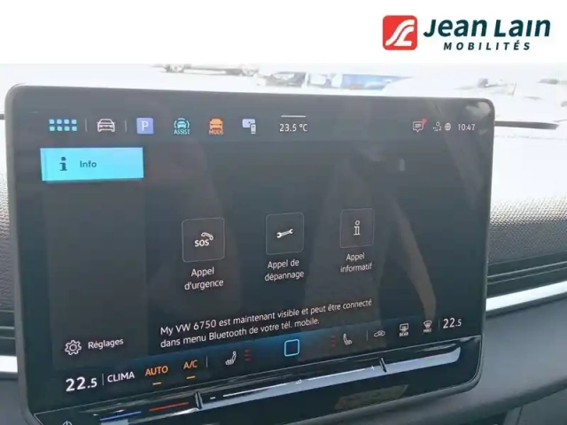 Volkswagen T-Roc 1.5 etsi evo2 hybrid 150 ch dsg7 — photo 16