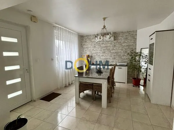 Maison 6 pièces 100 m²