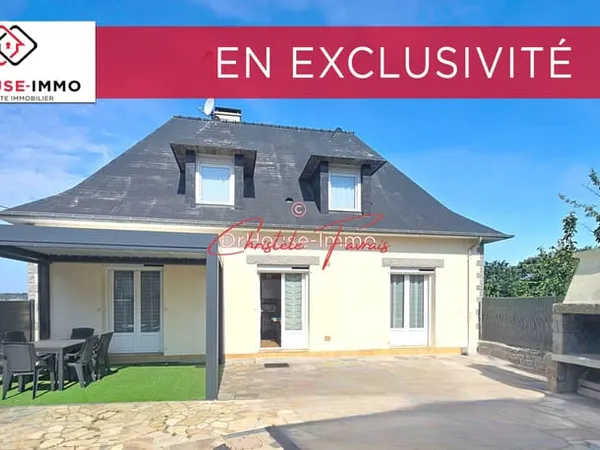 EXCLUSIVITÉ -Jolie maison de ville - 111M2 - 5 pièces - 1 479m2 de terrain - 35420 Bretagne