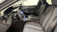 Peugeot 308 1.2 Hybrid 145ch Allure e-DCS6 — photo 12