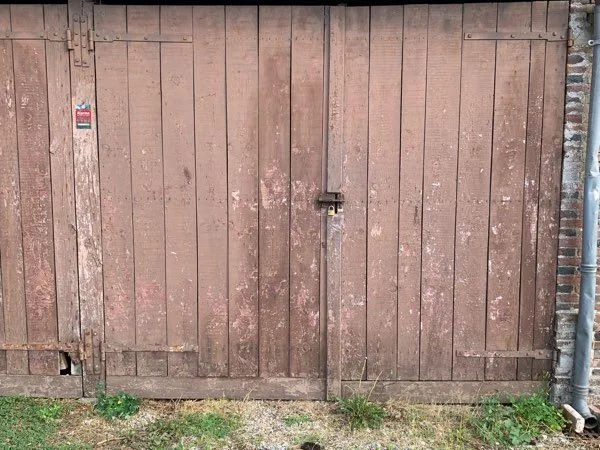 2 garages à louer