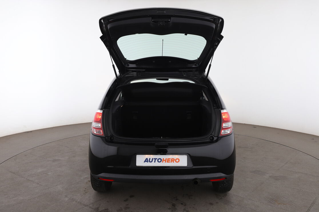 Citroen C3 1.2 PureTech — photo 15