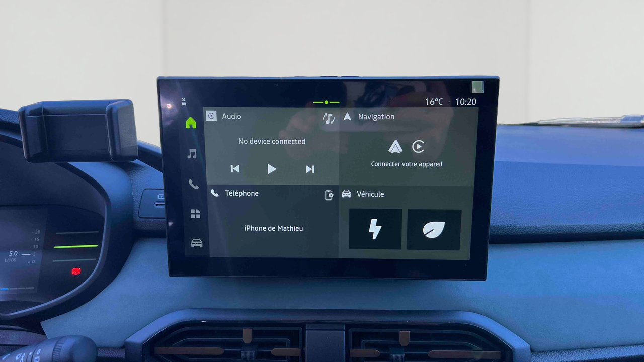 Dacia Jogger Hybrid 155 7 pl — photo 15