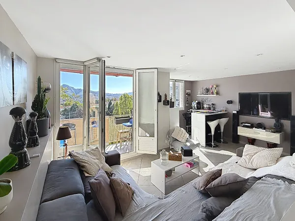 Appartement 5 pièces 96 m²