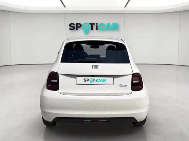 Fiat 500 e 118ch my23 — photo 4