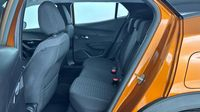 Peugeot 2008 1.2 PureTech 100ch S&S Active Pack — photo 13
