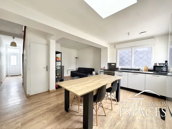Investissement locatif - ensemble immobilier étudiant - rentabilité attractive - secteur MONT-HOUY