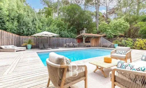 Maison 5 pièces 140 m²