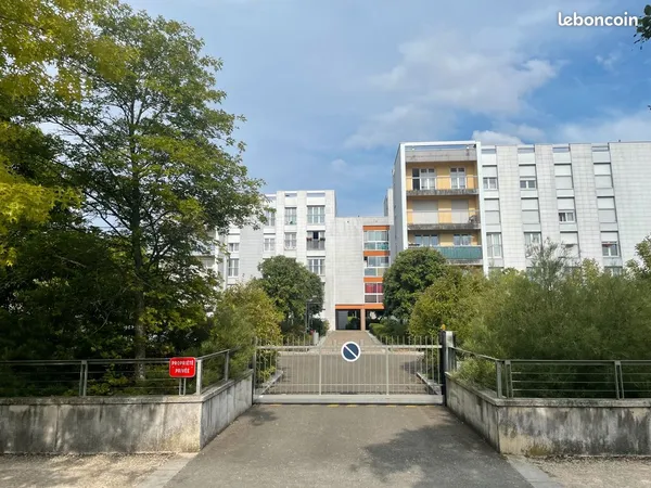 Appartement 4 pièces 79 m²