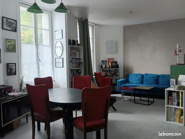 Colocation deux personnes plateau (une chambre disponible)