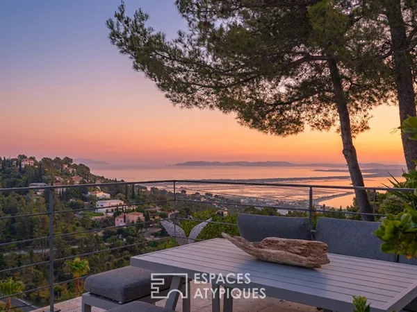 Maison contemporaine avec vue mer panoramique