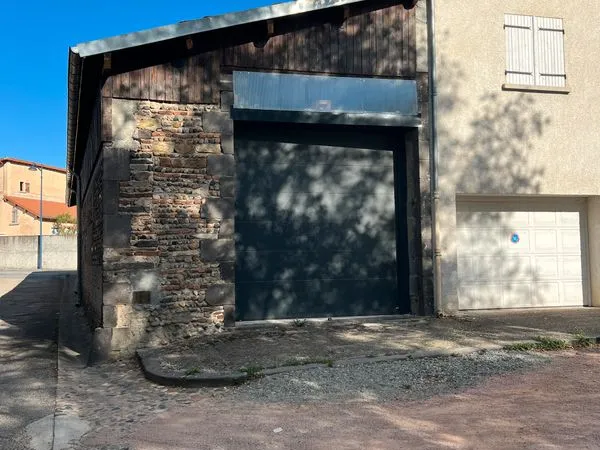Local de stockage de 245 m²