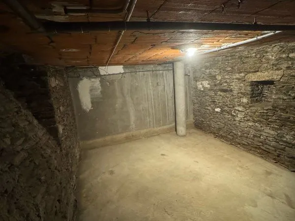 Loue cave - Josselin