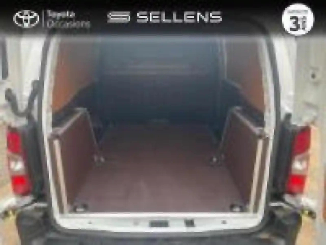 Toyota Proace city medium electric 136ch 50 kwh start my25 — photo 8