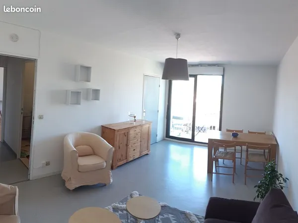 Appartement T2 de 48 m² meublé, Cauderan