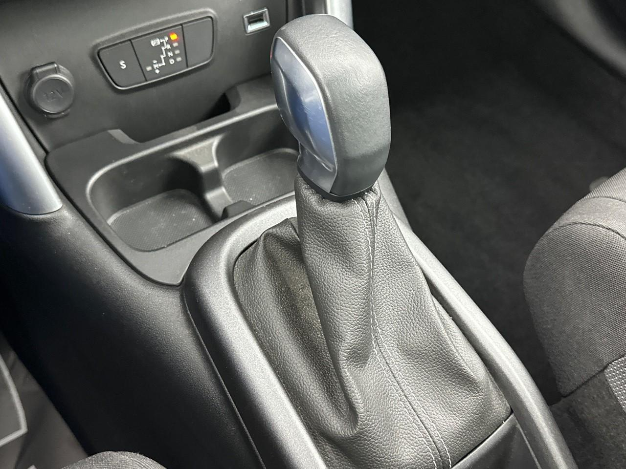 Citroën C3 Aircross puretech 130 s&s eat6 shine pack — photo 30