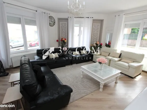 Maison 6 pièces 180 m²