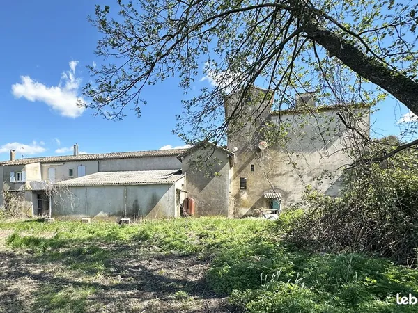 Maison 12 pièces 812 m²