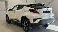 Toyota C-Hr 122h Edition 2WD E-CVT — photo 7
