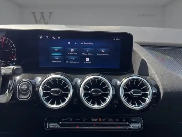 Mercedes Gla 250 e hybrid eq amg line — photo 19