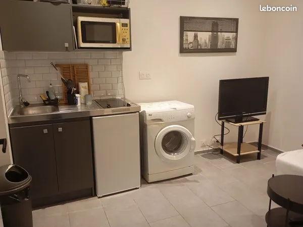 Location appartement 2 pièces meublé Cannes la bocca