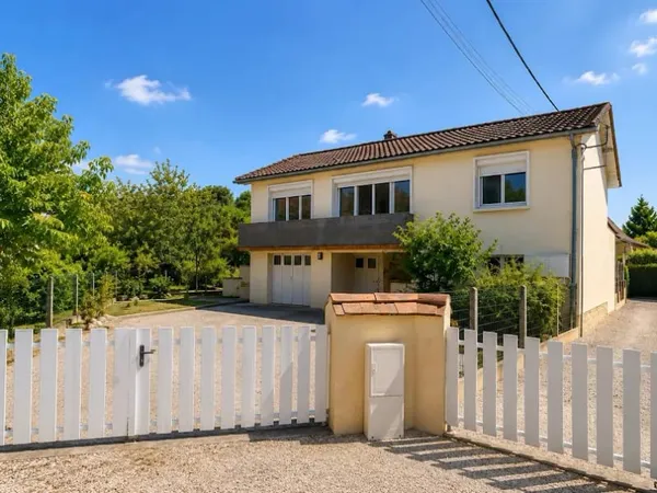 Maison 5 pièces 120 m²