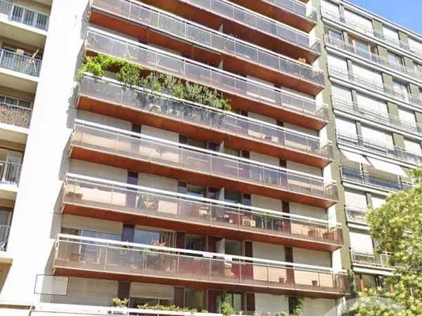 Parking 11 m²