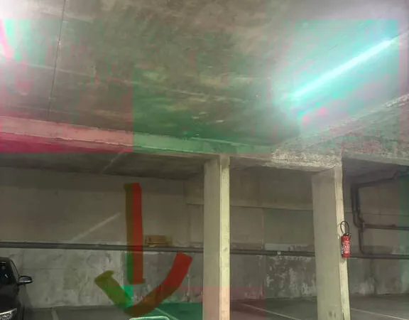 Garage/Parking