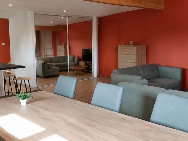 Collocation 140m2, loue 4 chambres meublées