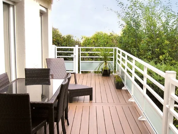DERNIER ETAGE /DOUBLE TERRASSE/ RE2020 / GRANDS VOLUMES / VUE DEGAGEE / GARAGE + PARKING