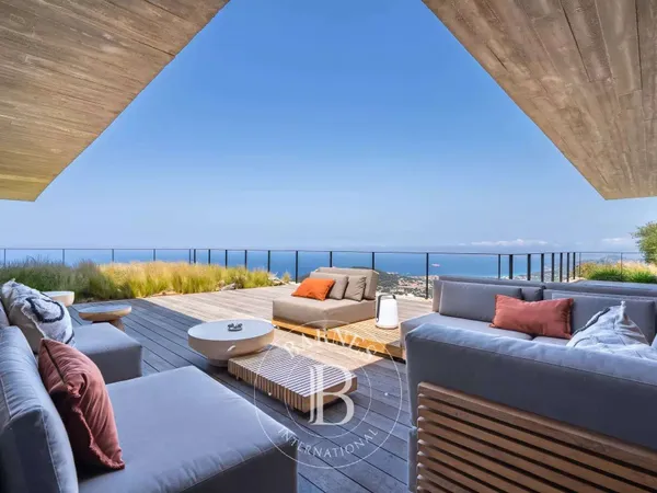 Villa 350 m²