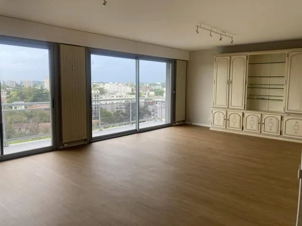 Appartement 3 pièces 113 m²
