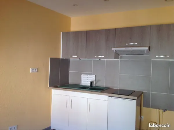 Location appartement F2 centre ville