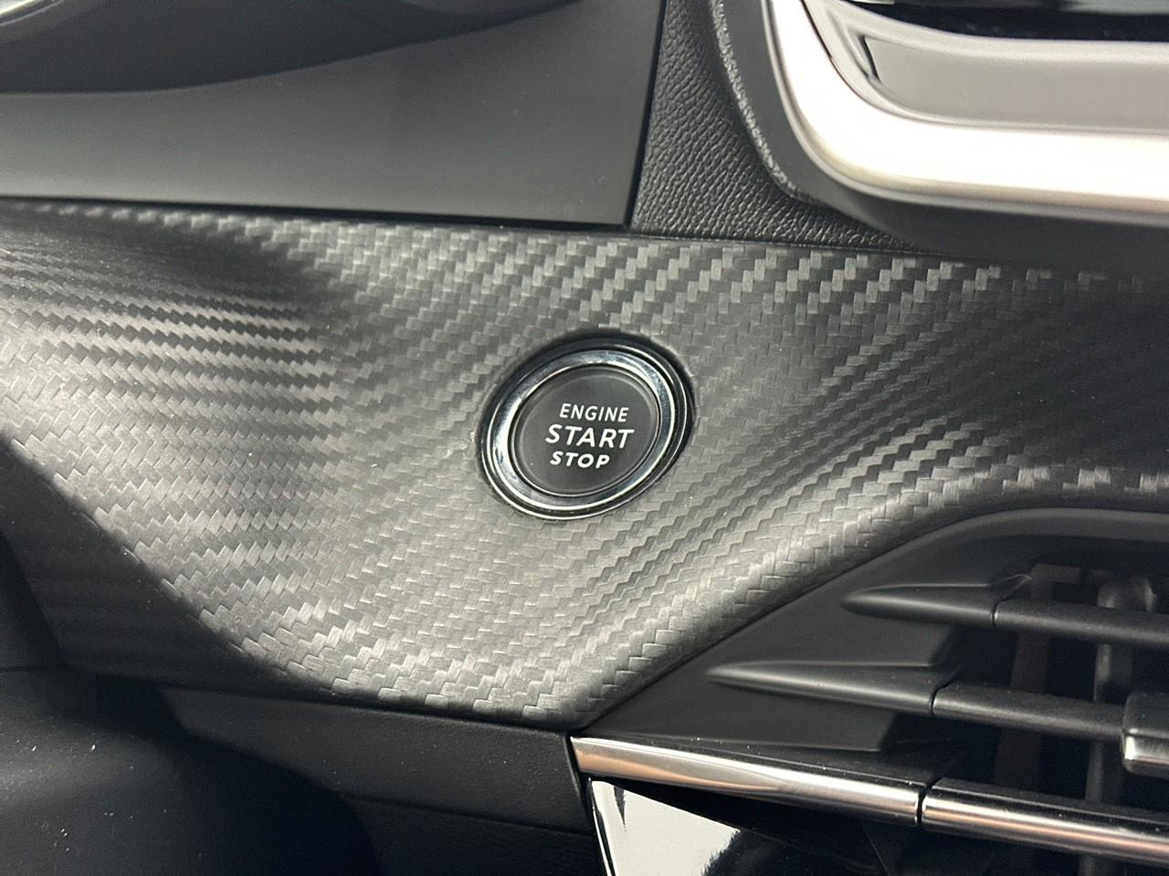 Peugeot 2008 puretech 130 s&s eat8 gt — photo 27