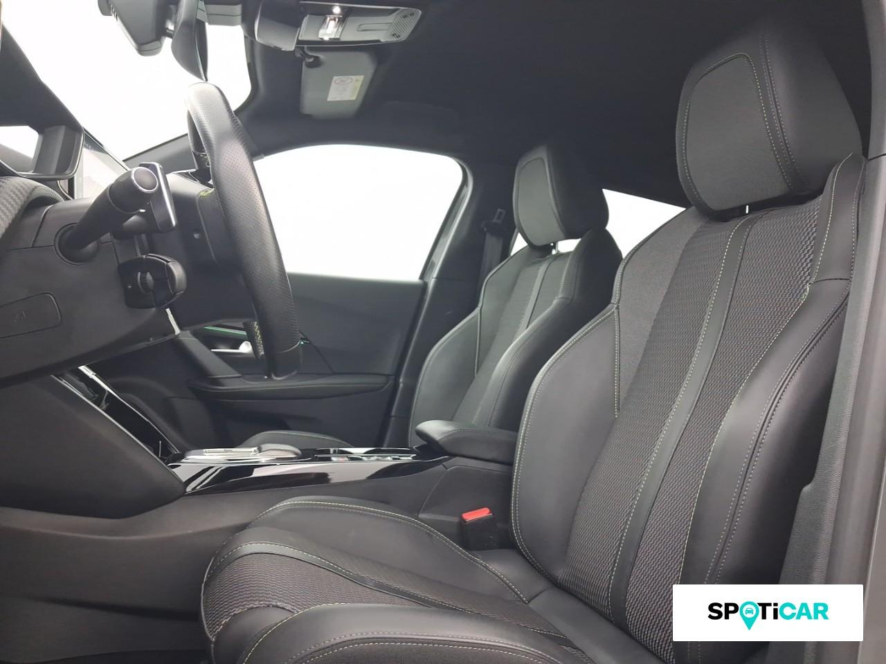 Peugeot 2008 1.2 puretech 130ch s&s gt eat8 — photo 9