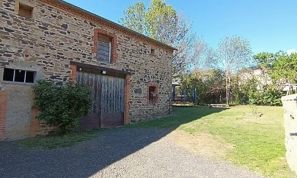 Maison à vendre 2 pièces SAINT GERVAZY (63)