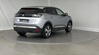 Peugeot 3008 HYBRID 225ch Allure Pack e-EAT8 — photo 5