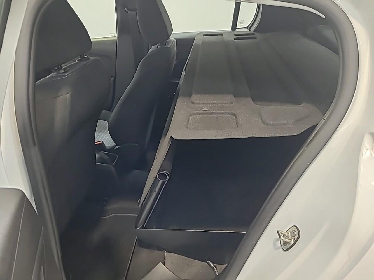 Peugeot 208 bluehdi 100 s&s bvm6 premium — photo 13