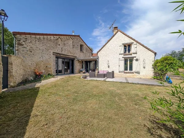Maison 5 pièces 140 m²