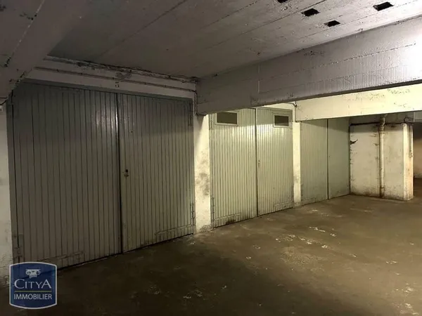 Stationnement Location Saint-Étienne   82€