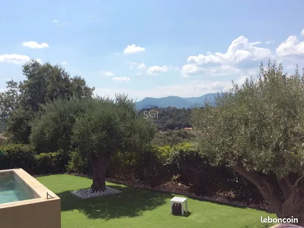 Villa 181 m² Vivès