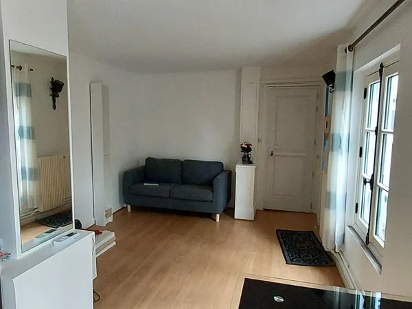 Loue T2 Versailles Rive Droite