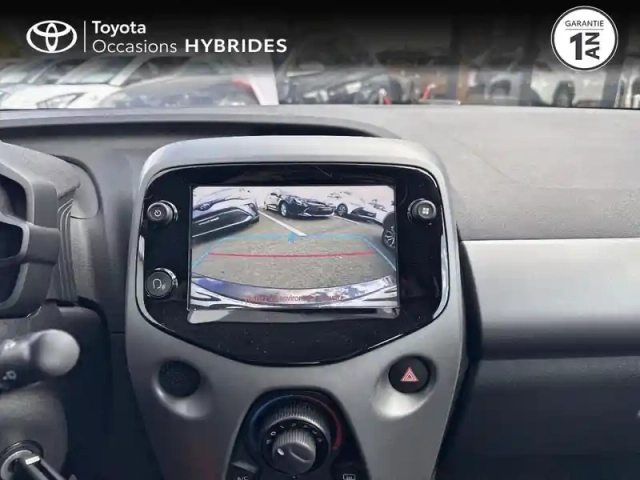 Toyota Aygo 1.0 vvt-i 72ch x-play 5p — photo 15