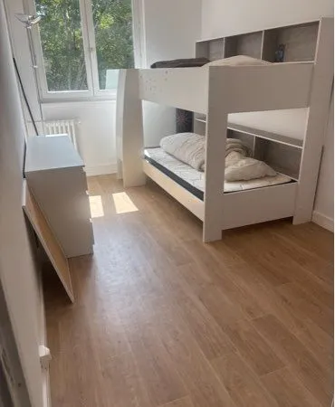 Chambre meublée en semaine - du lundi au vendredi uniquement