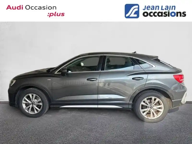 Audi Q3 sportback 35 tfsi 150 ch s tronic 7 — photo 8